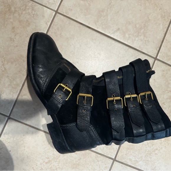 Marc by Marc Jacobs combat boots - Picture 2 of 4